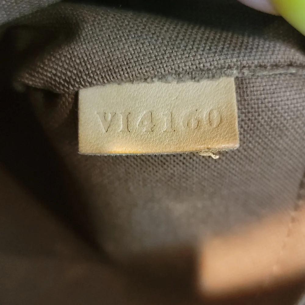 🎉SOLD🎉  Authentic Louis Vuitton Palermo MM bag - Picture 14 of 15